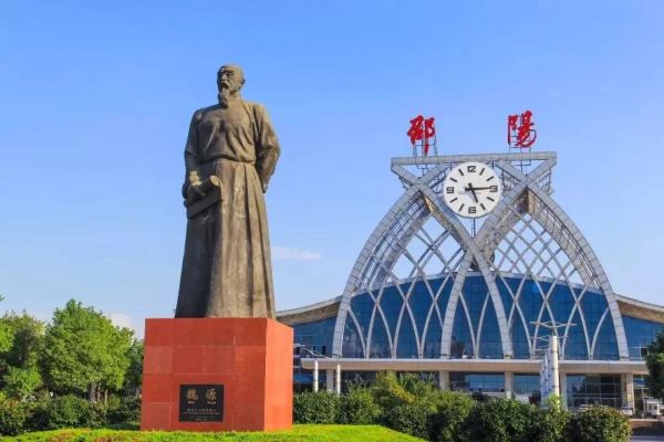 邵陽網(wǎng)站建設(shè)網(wǎng)站想要有流量應(yīng)在建站時(shí)注意什么?